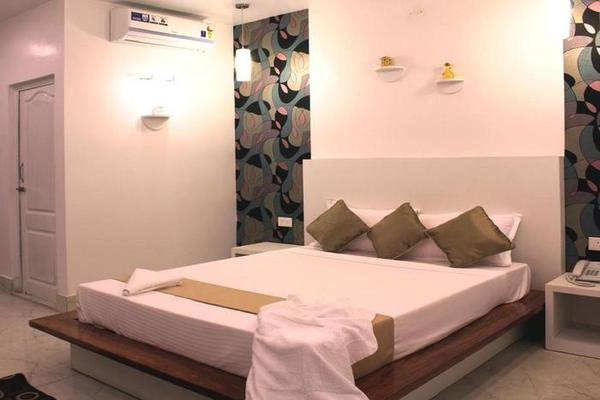 Airport Hotel